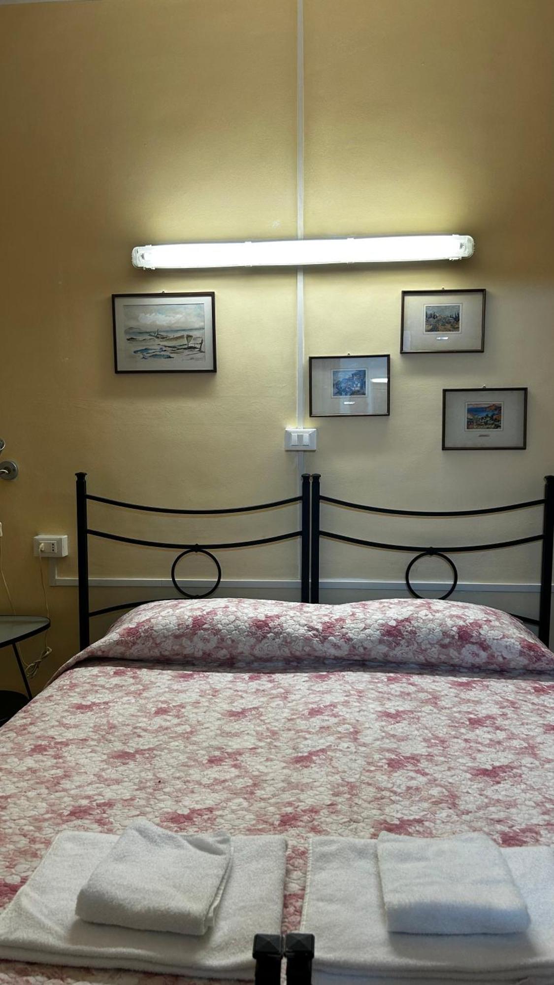 Albergo Fiorita Génova Exterior foto